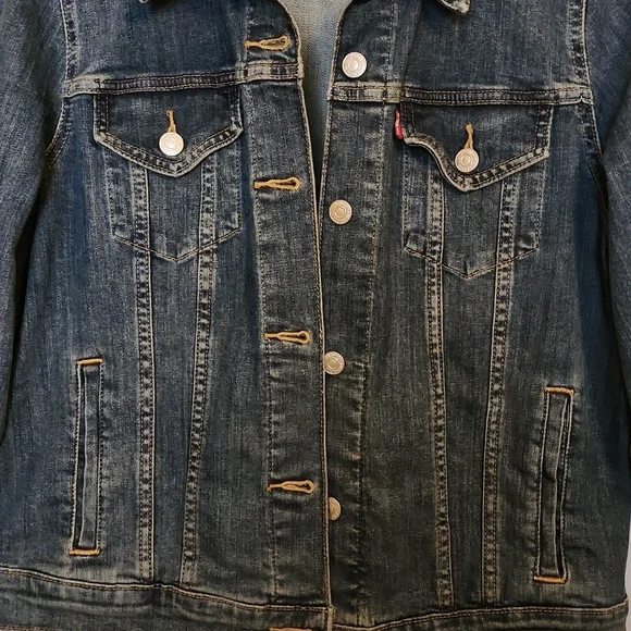 Levi's Trucker Style Denim Jacket - Picture 3 of 13